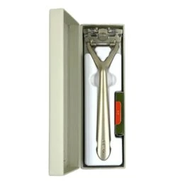 The Leaf Razor, Choose One From 7 Colours -Razor Shop D0D399E9 2FF8 49BB ADF3 F6589835EB92