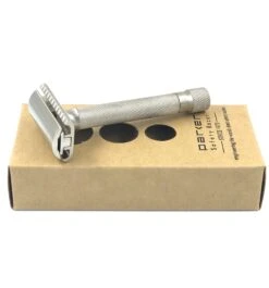 Parker Variant Adjustable Safety Razor, Satin Chrome Handle 17 Parker Variant Adjustable Safety Razor, Satin Chrome Handle -Razor Shop IMG 3530