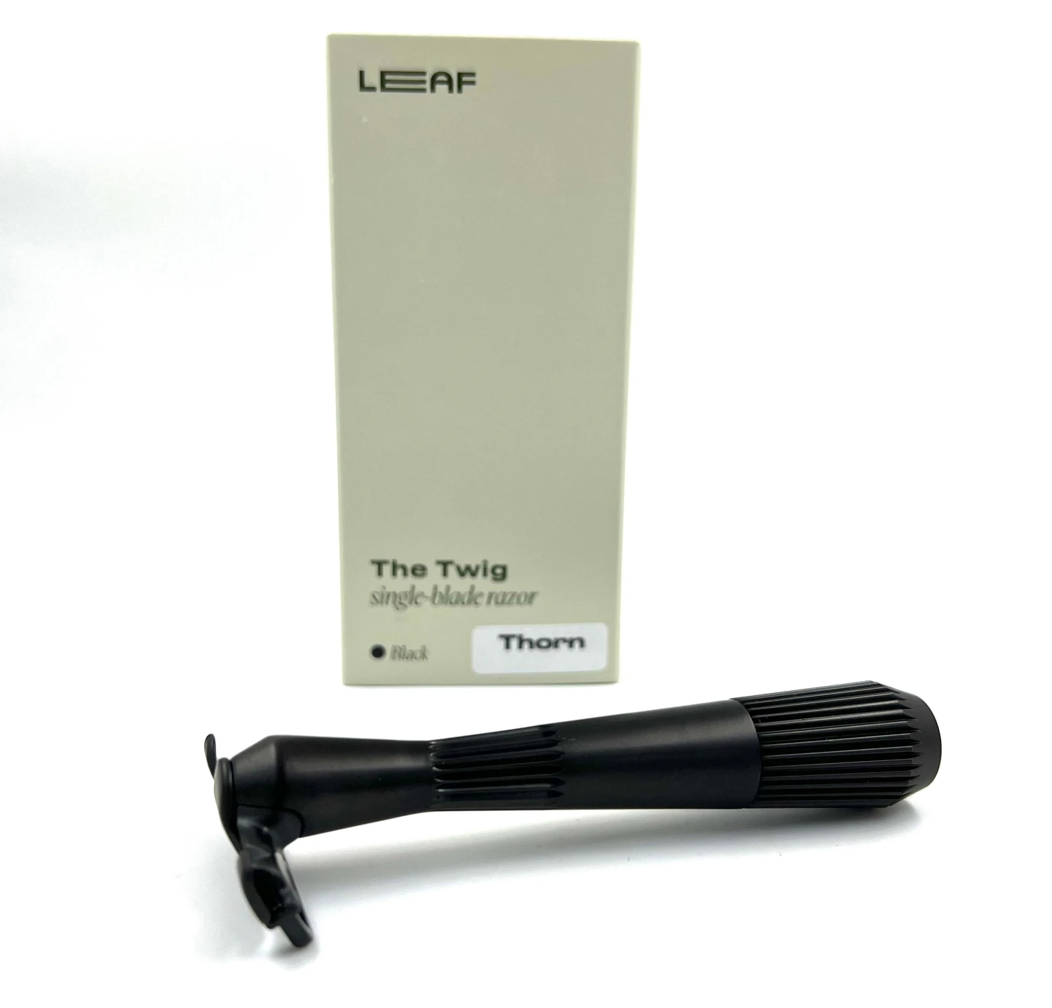 The Leaf Twig - Thorn Razor, Black - More Aggressive Than Standard Twig 4 The Leaf Twig - Thorn Razor, Black - More Aggressive Than Standard Twig - Image 2